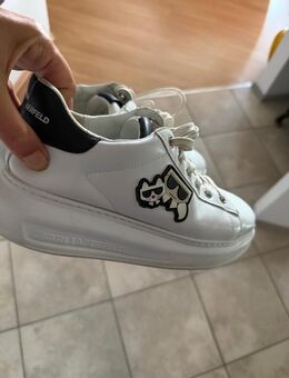 Karl Lagerfeld Sneaker Gr. 39 - Homburg