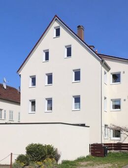 Sehr gepflegtes und saniertes Wohn- und Geschäftshaus inmitten Metzingens! ca. 274 m² Gesamtfläche! - Metzingen