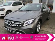 Mercedes GLA 180, Urban, Jahr 2017 - Delmenhorst