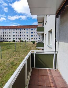 Erdgeschosswohnung mit Balkon - Merseburg