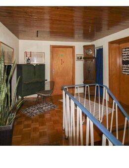 Wohnen wie im Haus: 160 m² Maisonette für Familie oder Büro + Wohnen - Uehlfeld