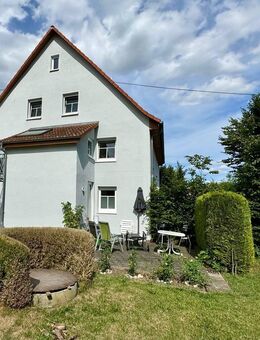 Helle Dachgeschoss Maisonette Wohnung mit eigenem Garten in der Natur - Munderkingen