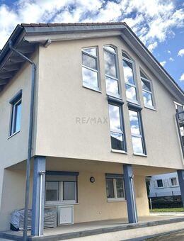Vielseitige Chance: 3-Fam. Haus mit Potenzial - attraktives Investment in guter Lage - Göppingen