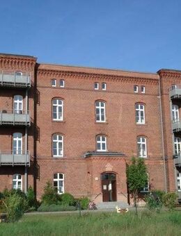Helle, freundliche 3-Zi. Wohnung mit Balkon - Rathenow