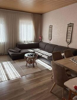 +++ LU.-HEMHSHOF: AKTUELL VERMIETET! SCHÖNE, HELLE 3 ZKB – ETW MIT BALKON UND KELLER ZU VERKAUFEN +++ - Ludwigshafen (Rhein)