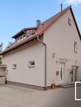 Zentrale Lage! Gepflegtes Einfamilienhaus in S-Bahn-Nähe mit Südterrasse & Keller - Fürth