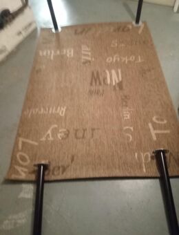 Landhaustepppich gepflegt gebraucht 120x170cm ,2xLäufer IKEA80x50cm,Trittleiter gebraucht technisch i.O.nur optische Mängel - Leverkusen