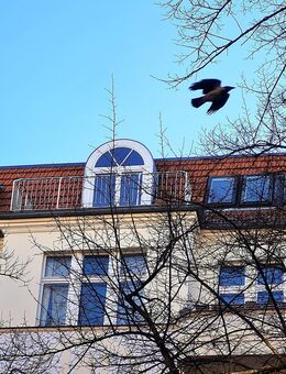 Dach-Wohnung im begehrten Friedenau und zauberhaften Blick über Berlins Dächer! - Berlin