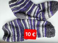 flauschige Socken zu verkaufen - Dresden