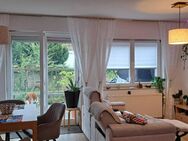 Erdgeschosswohnung mit Privatgarten + eigenem Eingang - VOLLSTÄNDIG MÖBLIERT - Düsseldorf
