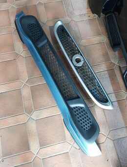 Smart 451 Facelift Front-Spoiler + Kühler-Grill hellblau metallic - Hamburg
