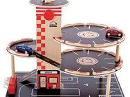 Hape Spiel-Parkhaus (4-tlg), aus Holz