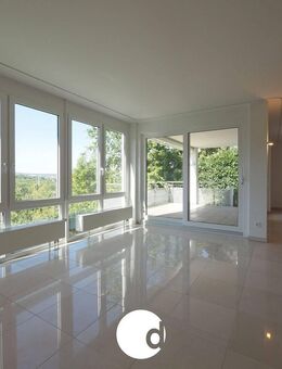 Moderne 6,5-Zimmer-Wohnung in Sonnenberg mit Garten - Stuttgart