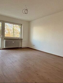 Frisch sanierte 2-Zimmer-Wohnung in Nürnberg - Nibelungenviertel - Luitpoldhain - Nürnberg