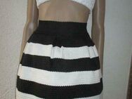 NEUw * Sexy * Salsa- Rockabilly * Style * Block- Streifen * Skater * Strech * High Waist * Mini- Rock "Pendaer" Gr. 34- 36/ XS- S * schwarz * weiß * - Riedlingen