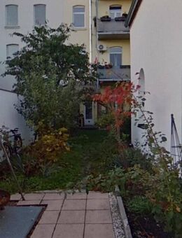 Einfamilienhaus in absoluter Traumlage - vollmöbliert mit Gartennutzung - Düsseldorf