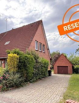 * RESERVIERT * Kompaktes Wohnen auf großem Grundstück in Lohne - Lohne (Oldenburg)
