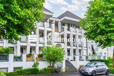 Moderne und gut geschnittene Erdgeschosswohnung in einem gepflegtem 6-Familienhaus.