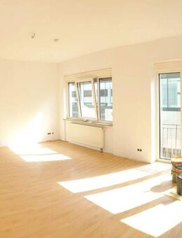 Frisch renovierte 3-ZKB Wohnung im Einbauküche - Kaiserslautern