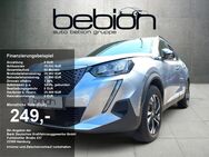 Peugeot 2008, Elektromotor 136 (e-) Allure Pack, Jahr 2023 - Esslingen (Neckar)