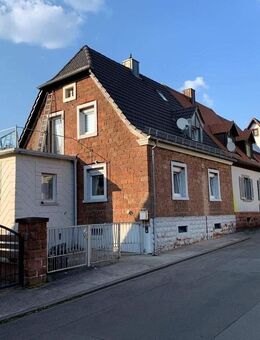 Stilvoll renovierte Doppelhaushälfte aus Sandstein in naturnaher Lage von Kaiserslautern-Morlautern - Kaiserslautern