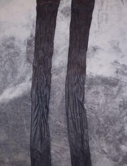 Strapsstrümpfe schwarz Gr. 38 M DEFEKT - Homburg Zentrum