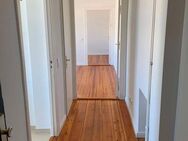 2 Zimmer Wohnung in Badensche Str. 40 10715 zur Untermiete ab 01.05.2025- 12 Monate befristet - Berlin