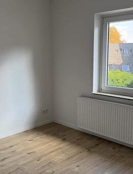 Frisch sanierte 2 Zimmer Wohnung - Gütersloh