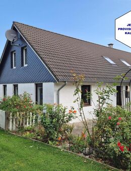 OHNE KÄUFERPROVISION: Charmantes Einfamilienhaus mit Dachgeschoss-Aufstockung in 2008 - Bergenhusen
