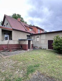 Doppelhaushälfte mit Garage und großem Grundstück in Hennigsdorf - Hennigsdorf