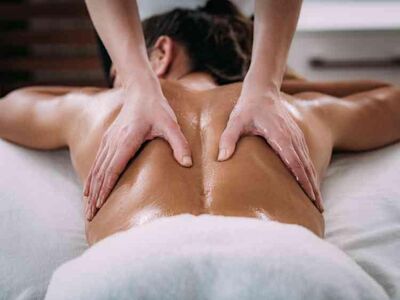 Ab18.Exklusive kostenlose Massage für Frauen – erleben Sie pure Verwöhnung und Entspannung!