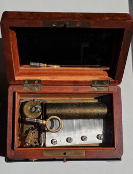 Antike Spieluhr, Spieldose, Heinrich Rausch, Aachen, Jahr 1913 - Köln