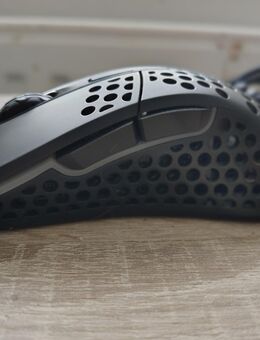 Xtrfy M4 RGB Maus - Berlin
