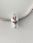 Süßer Anhänger / Charm für Schlangen- Armband oder Kette „Olaf“ in 91301