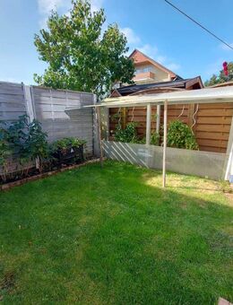 Renoviertes Reihenmittelhaus mit Carport in Paderborn-Stadtheide zu verkaufen! - Paderborn