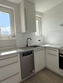 Neue Küche, neues Bad...Sanierte 3-Zi.-Wohnung in zentraler Lage! - Verden (Aller)