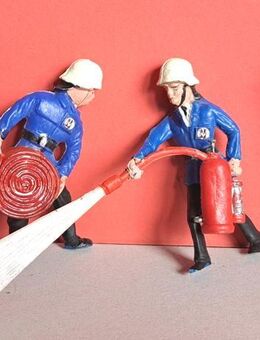 4 fertige Feuerwehr-Figuren für FLB2 Düsseldorf, Branddirektor, Weser etc. - Dassel