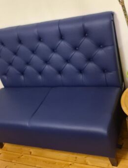 Bistro Bank Gastrobank Dinerbank DUBLIN CHESTER 120 blau Kunstleder Knopf Rücken - Essen