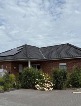 Neubau-Bungalow in Schweiburg - Ruhiges Wohnen auf einer Ebene in Küstennähe! - Jade