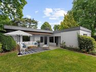 Licht, Luft und Leben auf einer Ebene - Gepflegter Bungalow mit viel Charme in Rissen - Hamburg