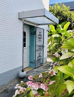 Wo Lage Luxus ist - charmantes 86 m² Haus mit Ausbaupotential auf 220 m² Grundstück nahe Rhein - Bonn