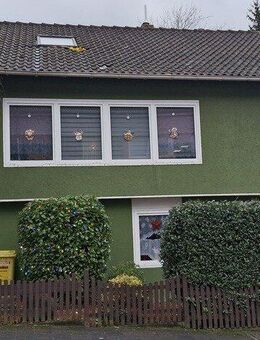 Freistehendes 1 Fam.-Haus mit 2 Garagen in Remscheid-City - Remscheid