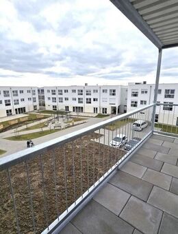Neue 4- Zimmerwohnung Warmmiete1.482 € mit großem, sonnigen Balkon und Einbauküche - Stetten (Kalten Markt)