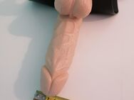 Latex Gummi Strap on Umschnalldildo - Forst (Lausitz)