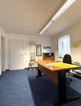 OBERGESCHOSSWOHNUNG/BÜRO IN ZENTRALER WOHNLAGE! - Gschwend