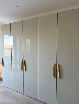 Kleiderschränke 2x - Kronprinzenkoog