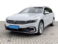 VW Passat Variant, 1.4 TSI Hybrid GTE IQ, Jahr 2023 - Hannover