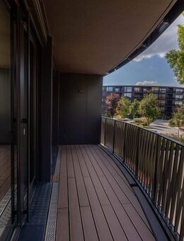 4-Zimmer Wohnung mit Loggia am Elbufer – Marina Garden - Dresden