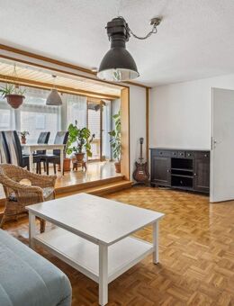 Mehrgenerationenhaus mit zusätzlichen Wirtschaftsgebäuden zur flexiblen Nutzung - Ottobeuren