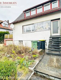 Doppelhaushälfte mit traumhaftem Garten, Fischteich & Garage - Toplage in Zirndorf - Zirndorf